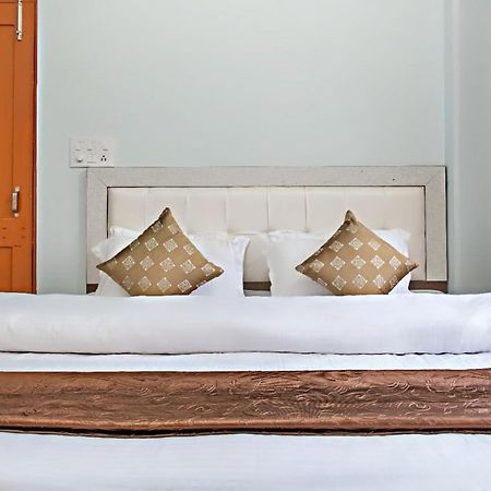 Mystic Kasauli I Pvt Balcony I Peacefull Area I Serviced Apt I By Exotic Stays Exterior photo